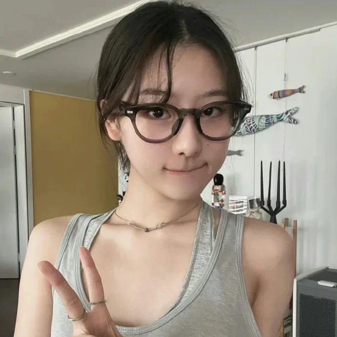 第三双鞋印